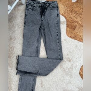 Zara Women's Charcoal Straight Leg Jeans